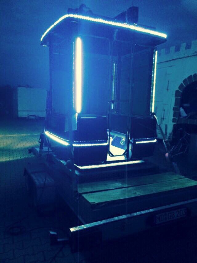 moruzzi-group-ruota-panoramica-cabina-vip-notte