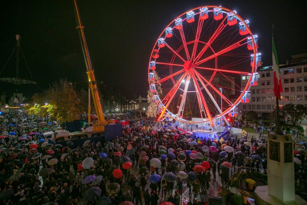 ruota-panoramica-notte
